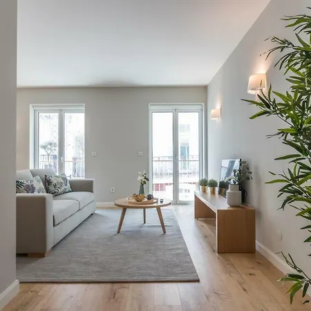 Flh Rato Spacious Apartment Lisbon Exterior photo