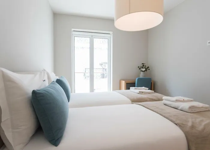 Flh Rato Spacious Apartment